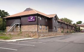 Premier Inn Chessington